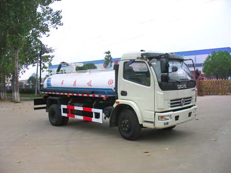 東風(fēng)康霸吸糞車(chē)