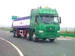 斯太爾前四后八運油車(chē)