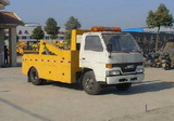 江鈴拖吊型清障車(chē)