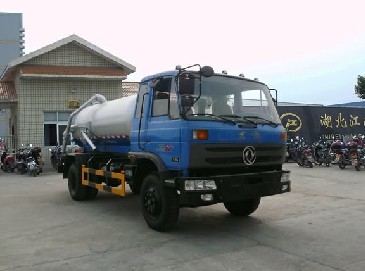 東風(fēng)145吸污車(chē)