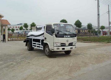 東風(fēng)金霸吸糞車(chē)