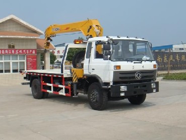 平板帶吊型清障車(chē)