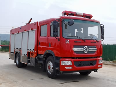 東風(fēng)7噸水罐消防車(chē)(國六)
