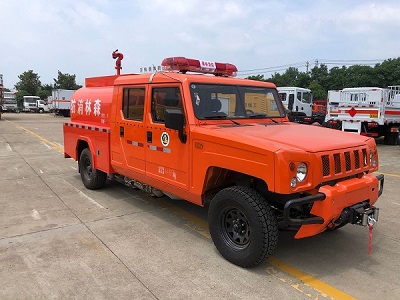 北汽國六1.5噸供水車(chē)