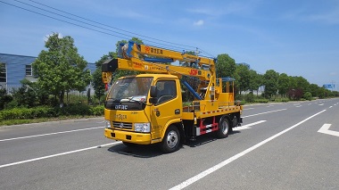 東風(fēng)12米高空作業(yè)車(chē)(國六)