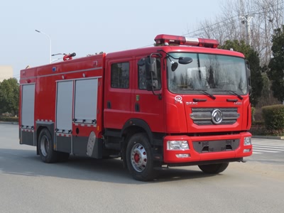 國六東風(fēng)8噸水罐消防車(chē)